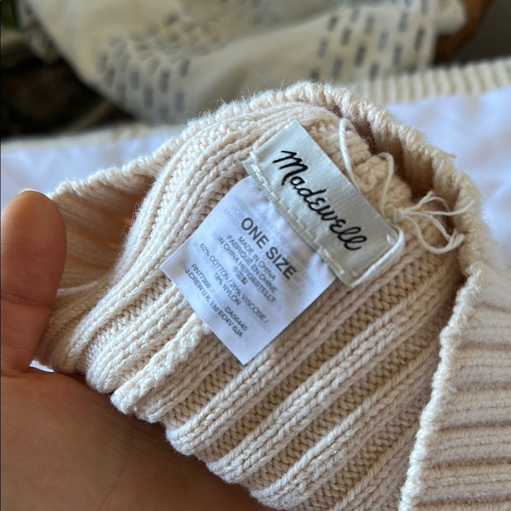 Cream Ribbed Knit Beanie - Picture 2 of 4
